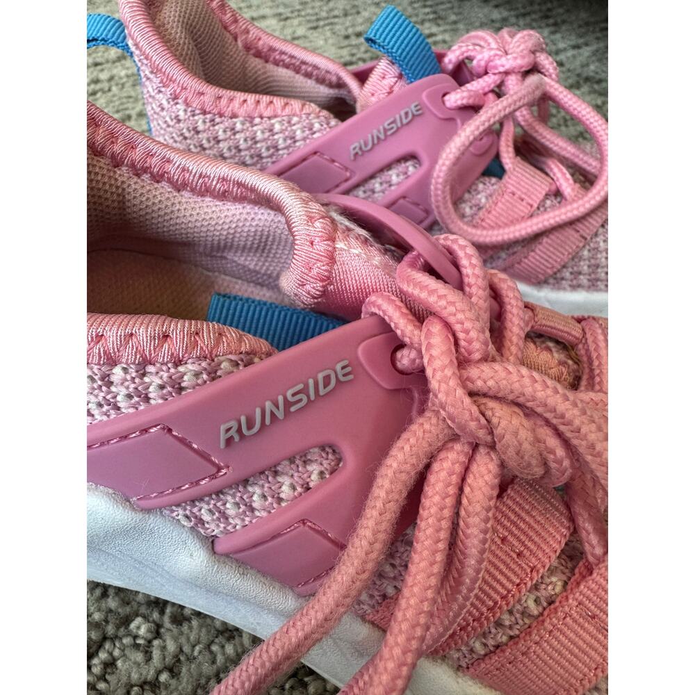 Kid's Sneakers Size 8.  Pre owned - Picture 6 of 6